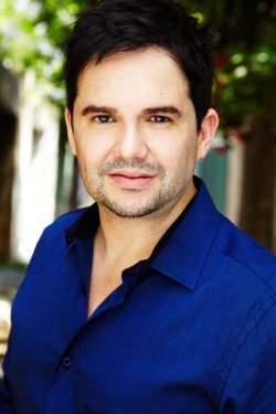 Damian Nixey headshot.jpg